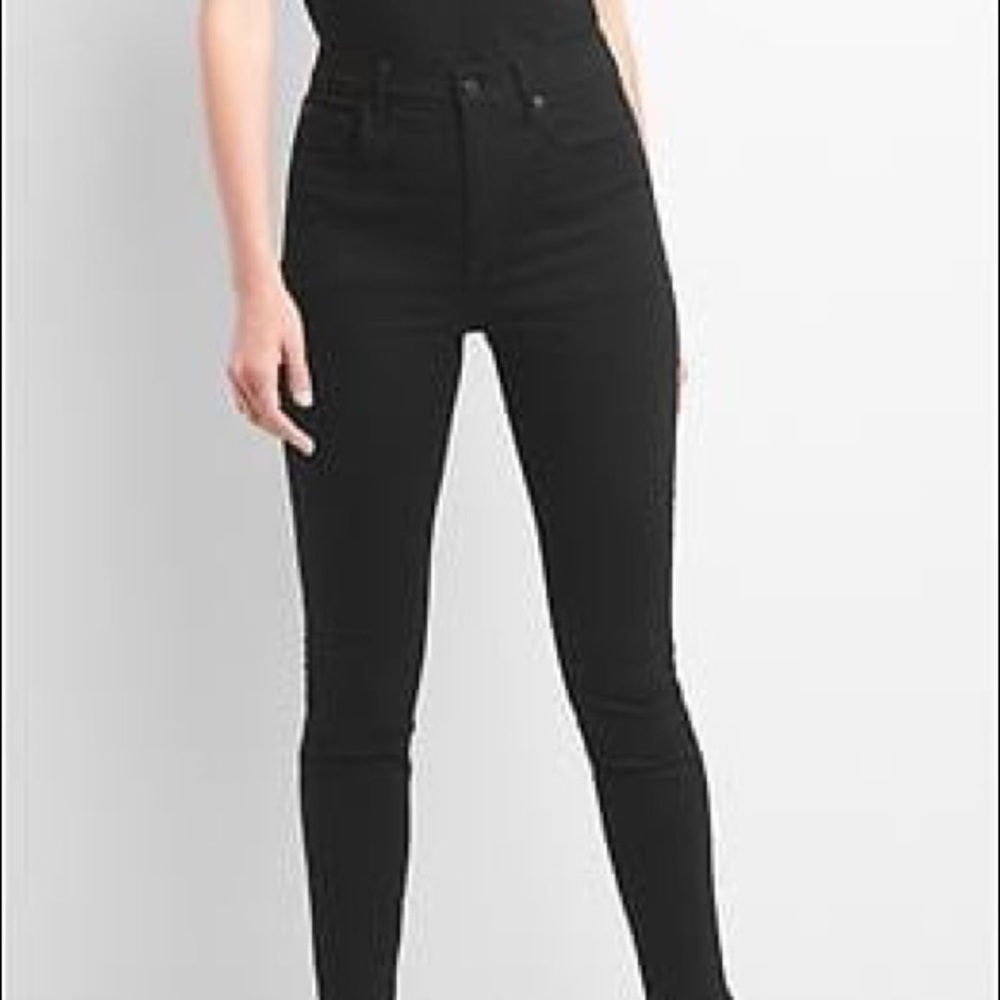 Gap Super High Rise True Skinny